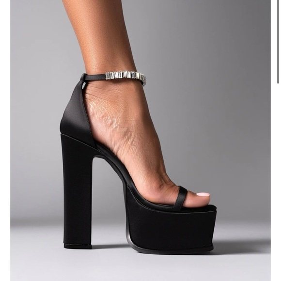 AMINAH Abdul Jillil- Laia black platforms- size 38! Brand new! - Picture 4 of 9